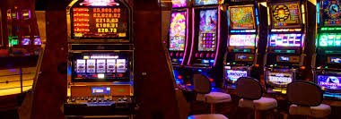 09 apk roulette page with privacy and account safety reminders